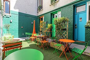 Hôtel Alpha Paris Eiffel by Patrick Hayat