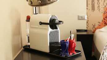 Hôtel Alpha Paris Eiffel by Patrick Hayat