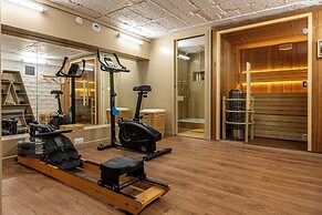 Hôtel Alpha Paris Eiffel by Patrick Hayat