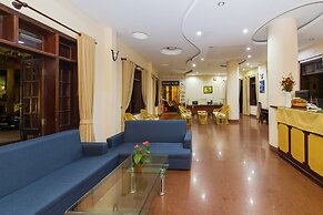 Bach Dang Hoi An Hotel