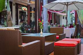 Bach Dang Hoi An Hotel