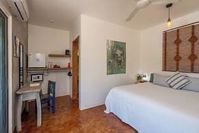 Villa Mozart y Macondo