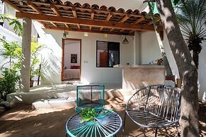 Villa Mozart y Macondo