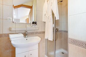 Villa Hoff Wellness & SPA Hotel