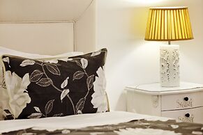 Lisbon Rentals Chiado