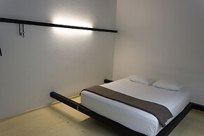 Downtown Beds - Hostel