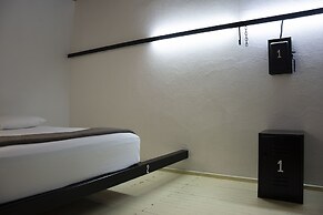 Downtown Beds - Hostel