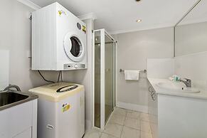 Sandpiper Apartments