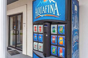 Motel 6 Huntington, WV