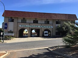 Tollgate Motel