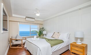 Pacific Plaza Apartments