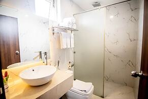 Gold Hotel Da Nang by Haviland