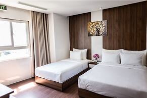 Gold Hotel Da Nang by Haviland