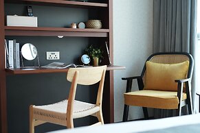 Dash Living on Queen's