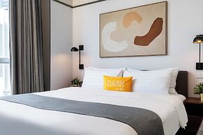 Dash Living on Queen's