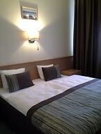 Sky High Hotel