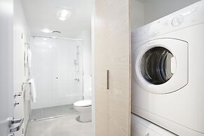 St Kilda Central Apartment Hotel