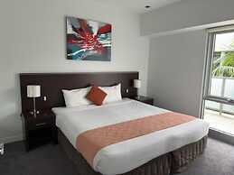 St Kilda Central Apartment Hotel