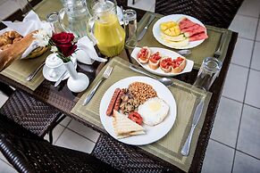 Mayfair Hotel