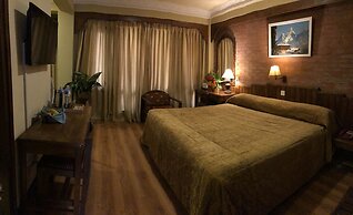 Nirvana Garden Hotel