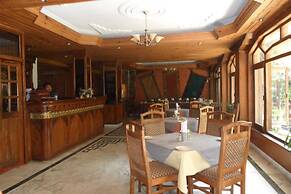 Nirvana Garden Hotel