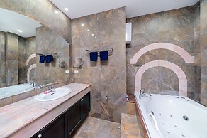 Chaweng Lakeview Residence