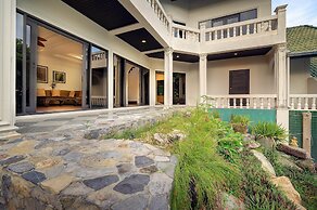 Chaweng Lakeview Residence