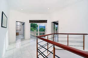 Chaweng Lakeview Residence