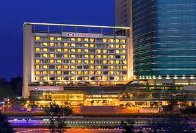Crowne Plaza Ahmedabad City Centre, an IHG Hotel