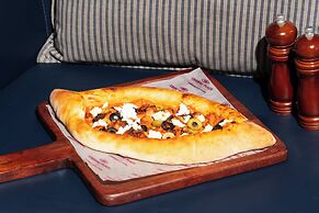 Crowne Plaza Ahmedabad City Centre by IHG