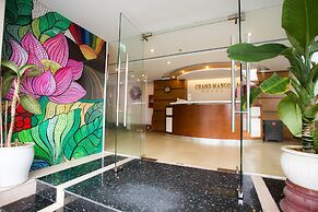 Grand Mango Hotel