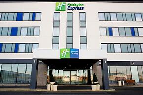 Holiday Inn Express Rotherham North by IHG