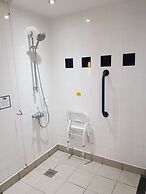 Holiday Inn Express Rotherham North by IHG