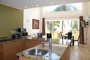 Koox La Mar CondHotel