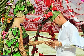 Paradise Beach Resort