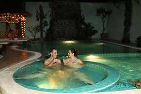 Siem Reap Riverside Hotel