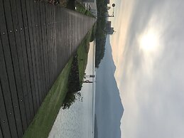 SunMoonLake Loft Inn