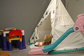 SunMoonLake Loft Inn