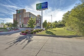 Holiday Inn Express & Suites Oklahoma City North, an IHG Hotel