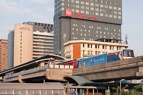 ibis Bangkok Siam