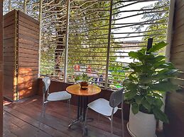 Monsoon Riverside Hotel