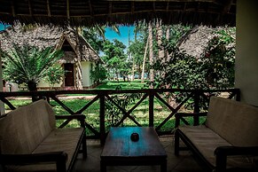 Uroa Bay Beach Resort