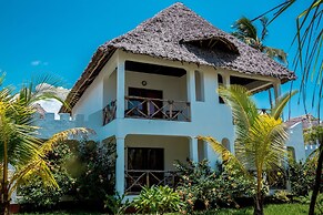 Uroa Bay Beach Resort