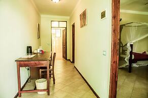 Uroa Bay Beach Resort