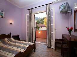 Alexis Apartments Benitses