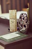 Ambassador Plaza Hotel