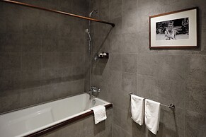 Riverside Boutique Resort, Vang Vieng