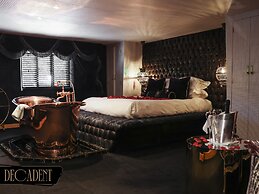 Crazy Bear Hotel-Stadhampton
