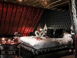 Crazy Bear Hotel-Stadhampton