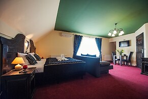 Hotel Kasztel